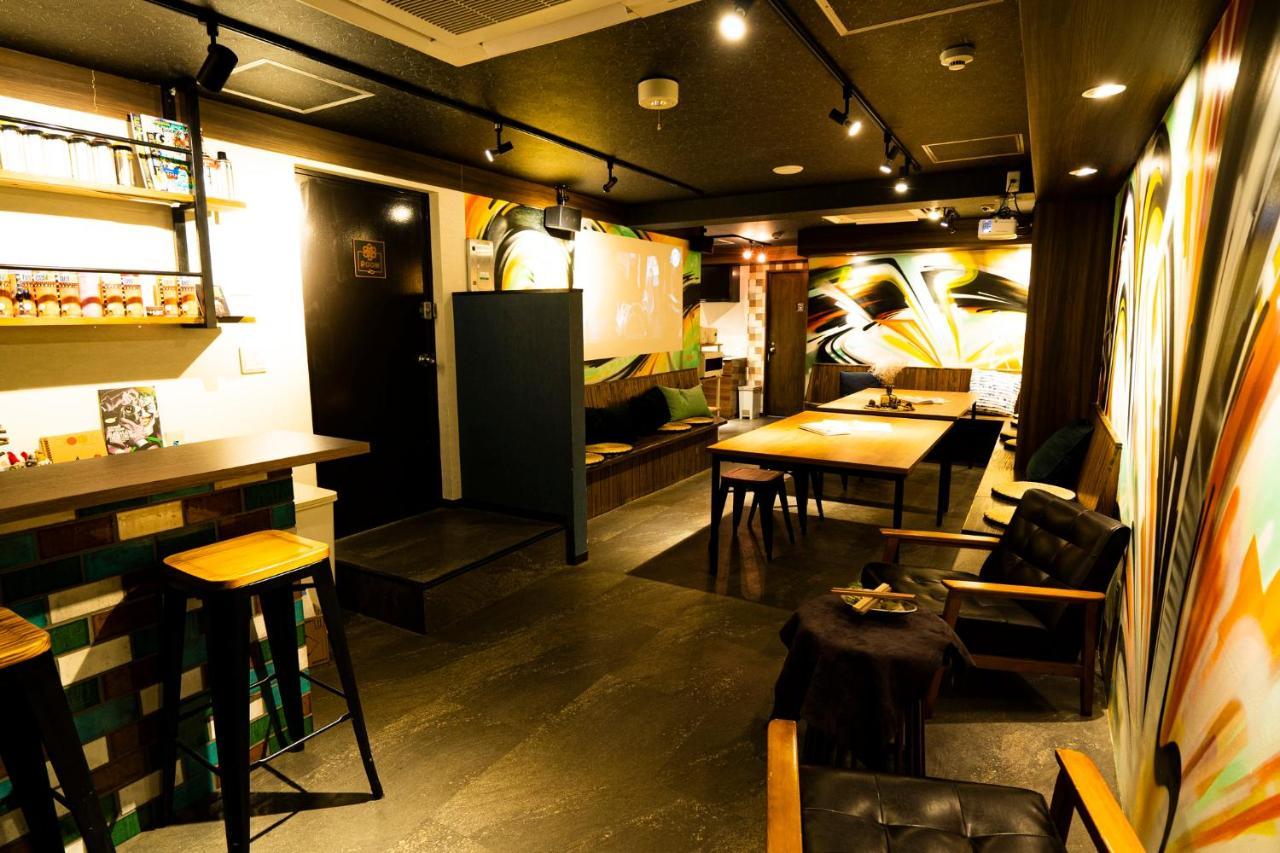 R Namba South * โอซาก้า